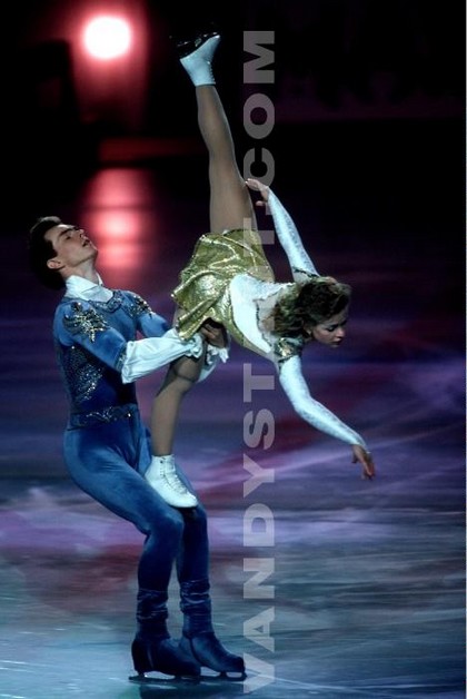 Bechke Elena & Petrov Dennis