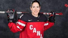 Caroline Ouellette
